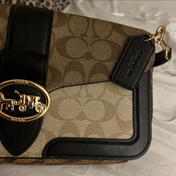 Coach shoulder bag - Picture 4 of 9